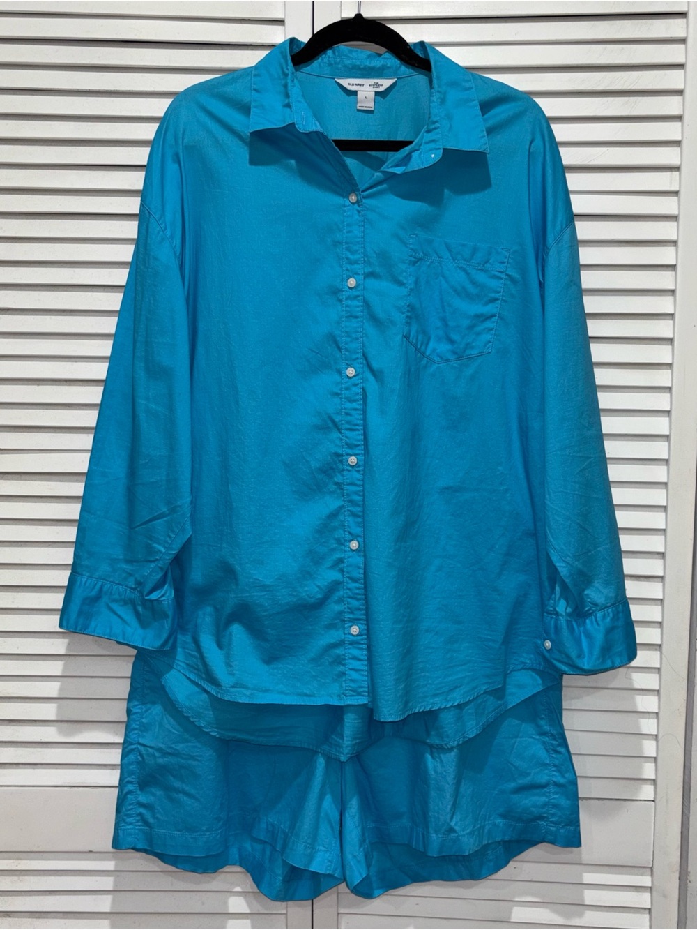 Old Navy 2 Piece Bright Blue Relaxed Button Down Shirt and Shorts
